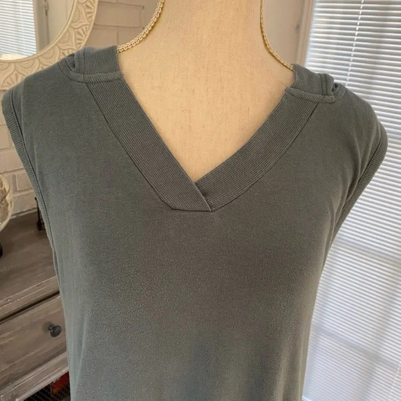 Pact Airplane Tank Dress Hooded Sage Green Pockets Organic Cotton Athleisure - Picture 4 of 14